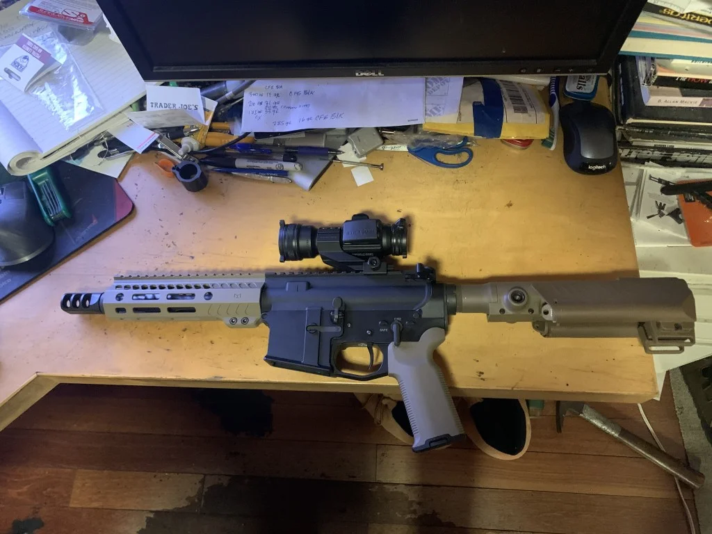 300-aac-blackout-pig-pistol-left.webp